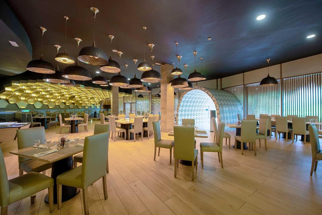 Resort Grand Sirenis & Aquagames